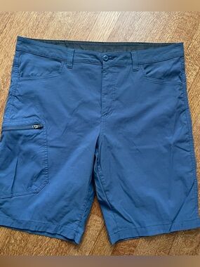 Eddie Bauer Rainier Tech Shorts Men’s 38 Blue Hiking Performance Stretch Cargo